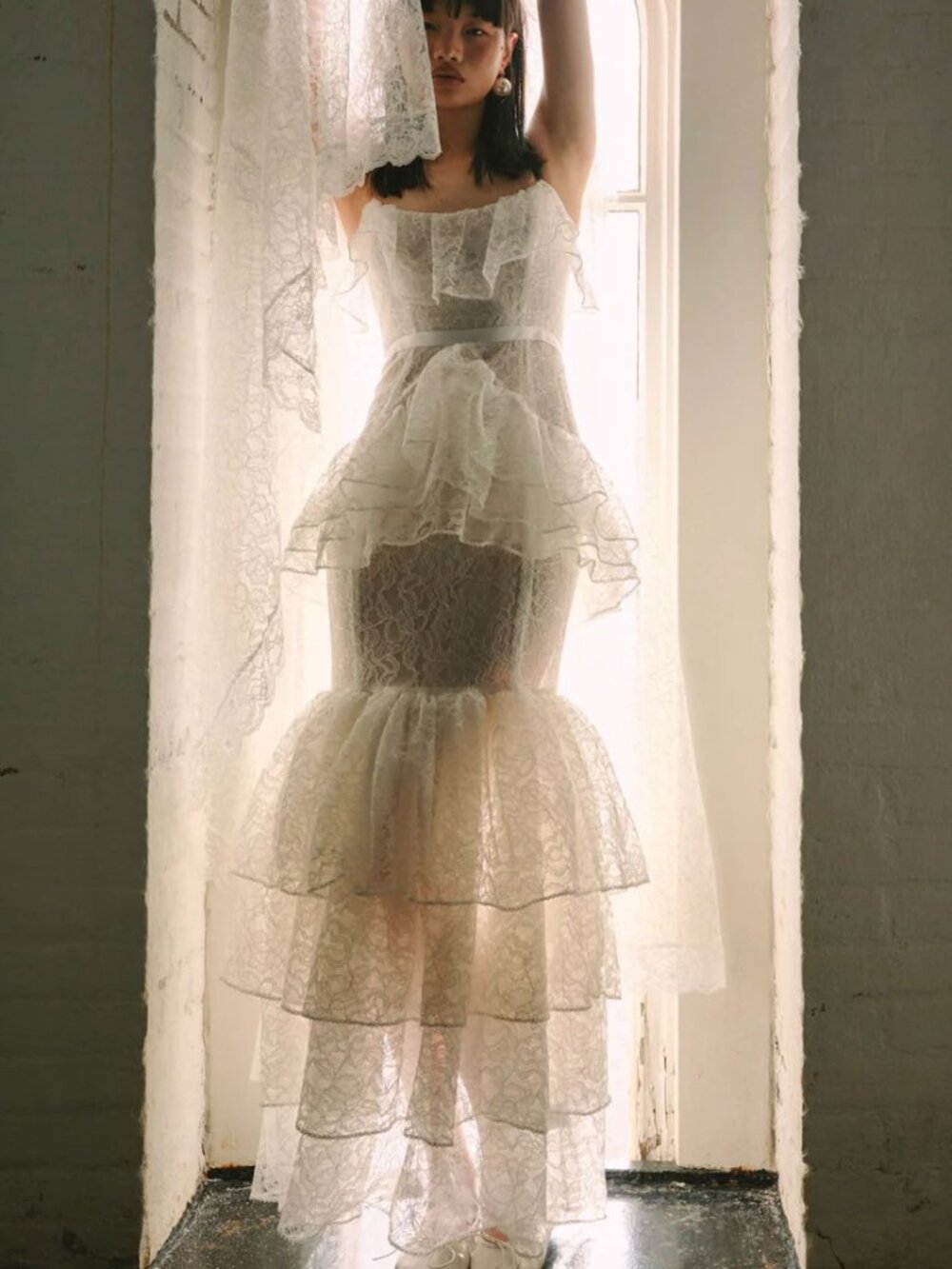 NEW $1098 FOR LOVE AND LEMONS JUNO LACE GOWN DRESS IN WHITE SIZE 4